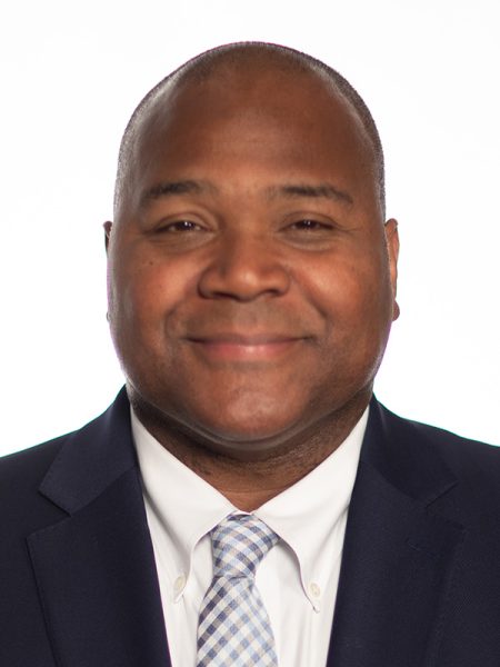 A headshot of Mario Morris